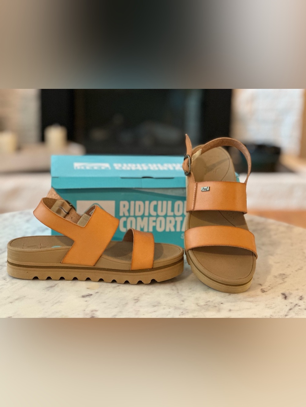 REEF Horizon Hi Buckle Sandals